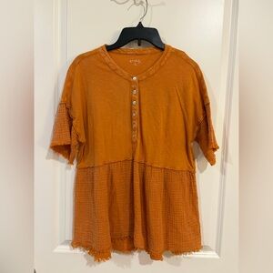 Wonderly Orange Textured Peplum Top – Size Medium